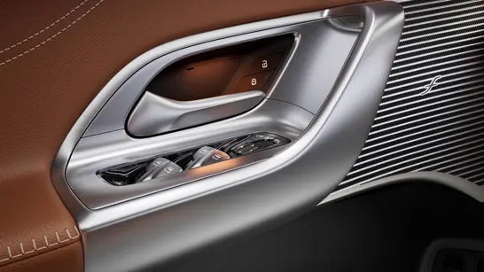 Mercedes Benz GLC SUV EQ Technologie 04 Mercedes Benz GLC SUV EQ Technologie 04