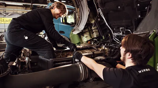 Merbag Bildpool Werkstatt Lastwagen Merbag Bildpool Werkstatt Lastwagen