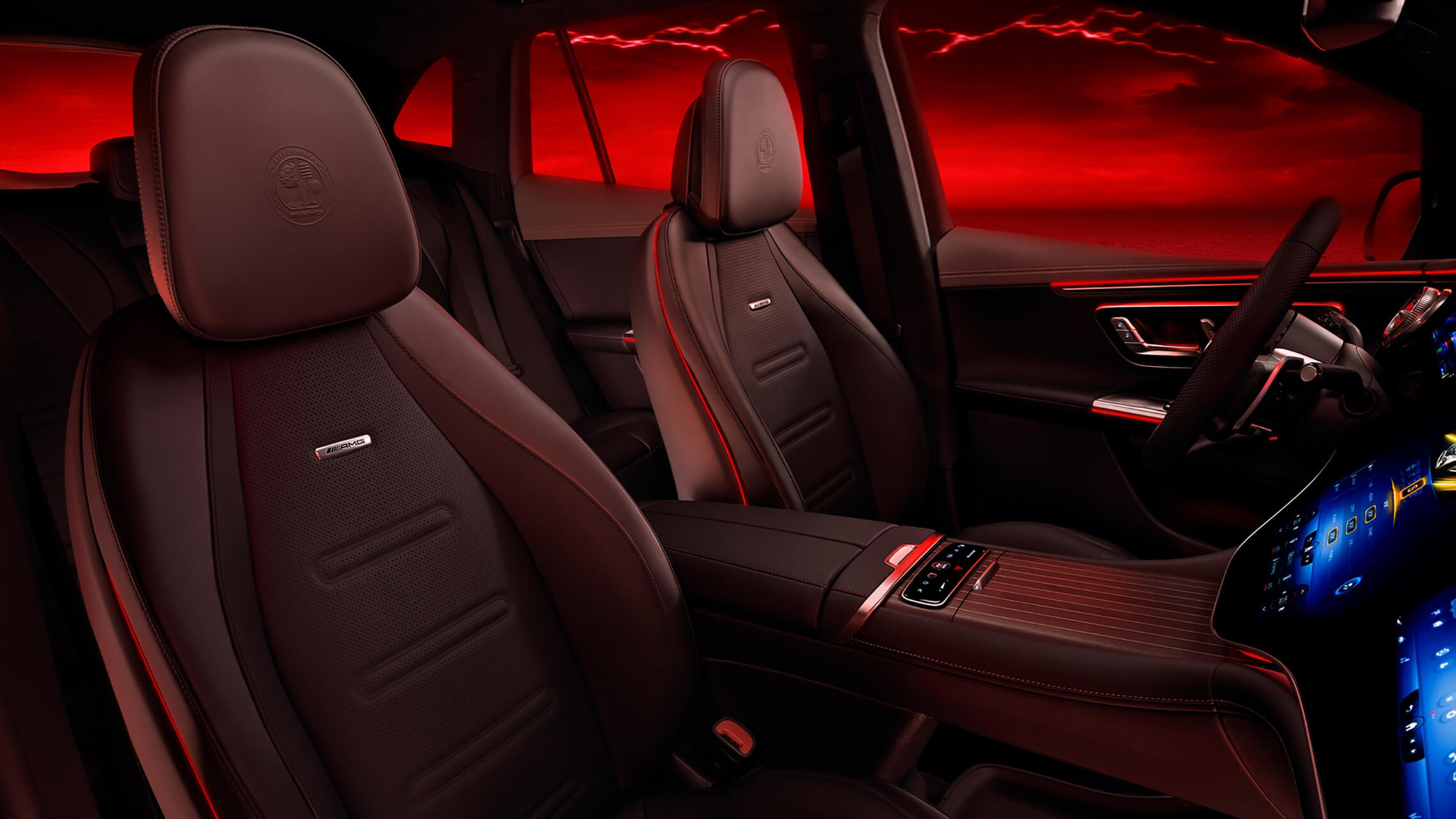 Mercedes-AMG EQE SUV 53 AMG AMG Sportsitze bei Merbag Probe sitzen