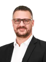 Juri Lerch Verkaufsleiter Nutzfahrzeuge Merbag Wiesbaden Juri Lerch Verkaufsleiter Nutzfahrzeuge Merbag Wiesbaden