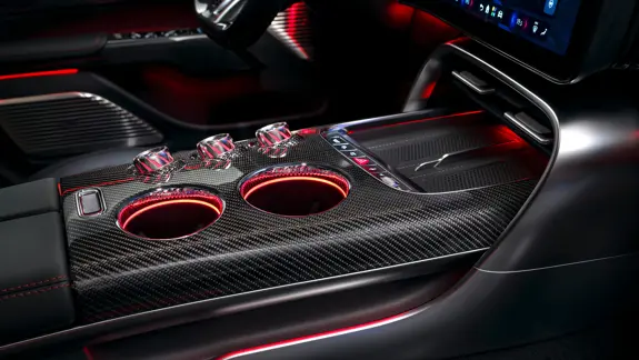 AMG GT 4 Tuerer Coupes Interieur 02 AMG GT 4 Tuerer Coupes Interieur 02