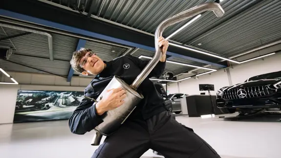 ZMS 2019 04 03 U3A4837 210415 Jpeg1920x1080 ZMS 2019 04 03 U3A4837 210415 Jpeg1920x1080