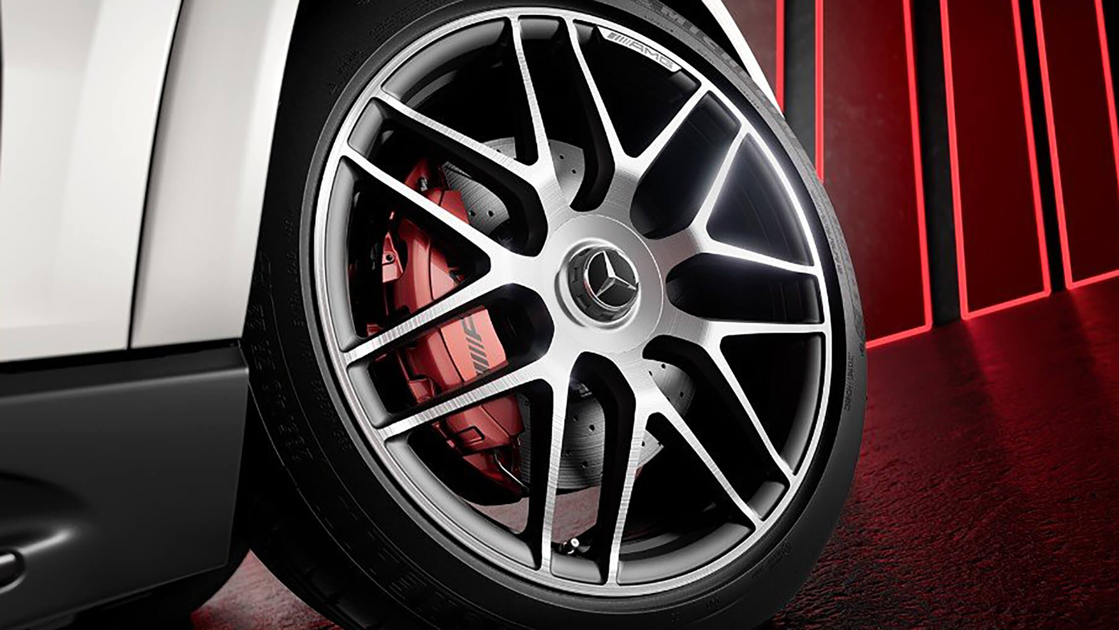 Mercedes AMG-GLE 53 HYBRID 4MATIC Schmiederäder mit AMG Hochleistungs-Verbundbremsanlage - Merbag