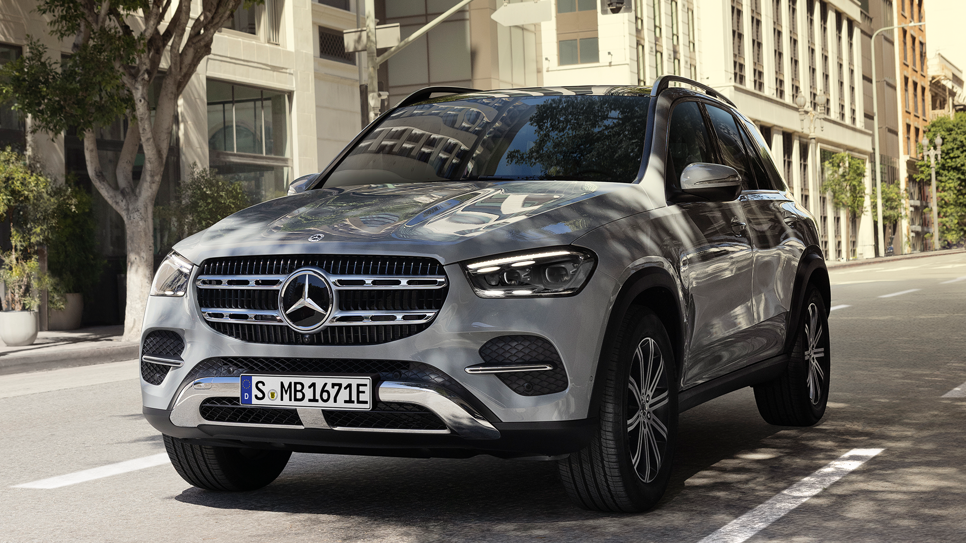 Image 4 MB 16X9 Powertrain