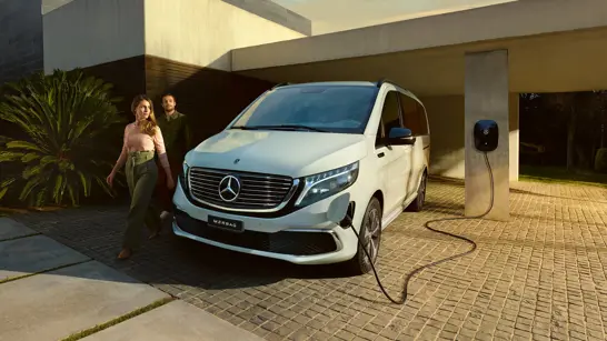 Mercedes EQ EQV 02 Mercedes EQ EQV 02