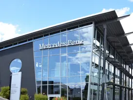 Idstein Merbag Wiesbaden GmbH | Mercedes-Benz in Idstein | Black-und-Decker Straße 11