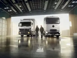 30 Jahre Actros: Innovation im Fernverkehr. 2026 03 30 Jahre Actros Text Media 2 1416Px