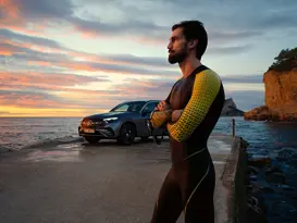 PKW Sideshot People 01 72Dpi Srgb PKW Sideshot People 01 72Dpi Srgb