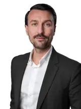 Benjamin Kusundzija Benjamin Kusundzija