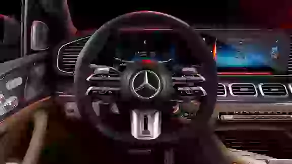 Mercedes AMG GLS 04