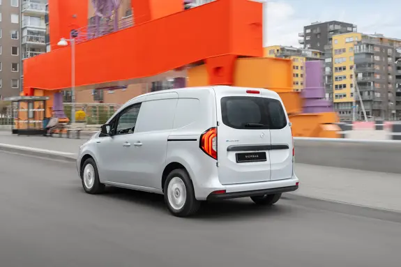 Ecitan Kastenwagen Außen 1 Ecitan Kastenwagen Außen 1