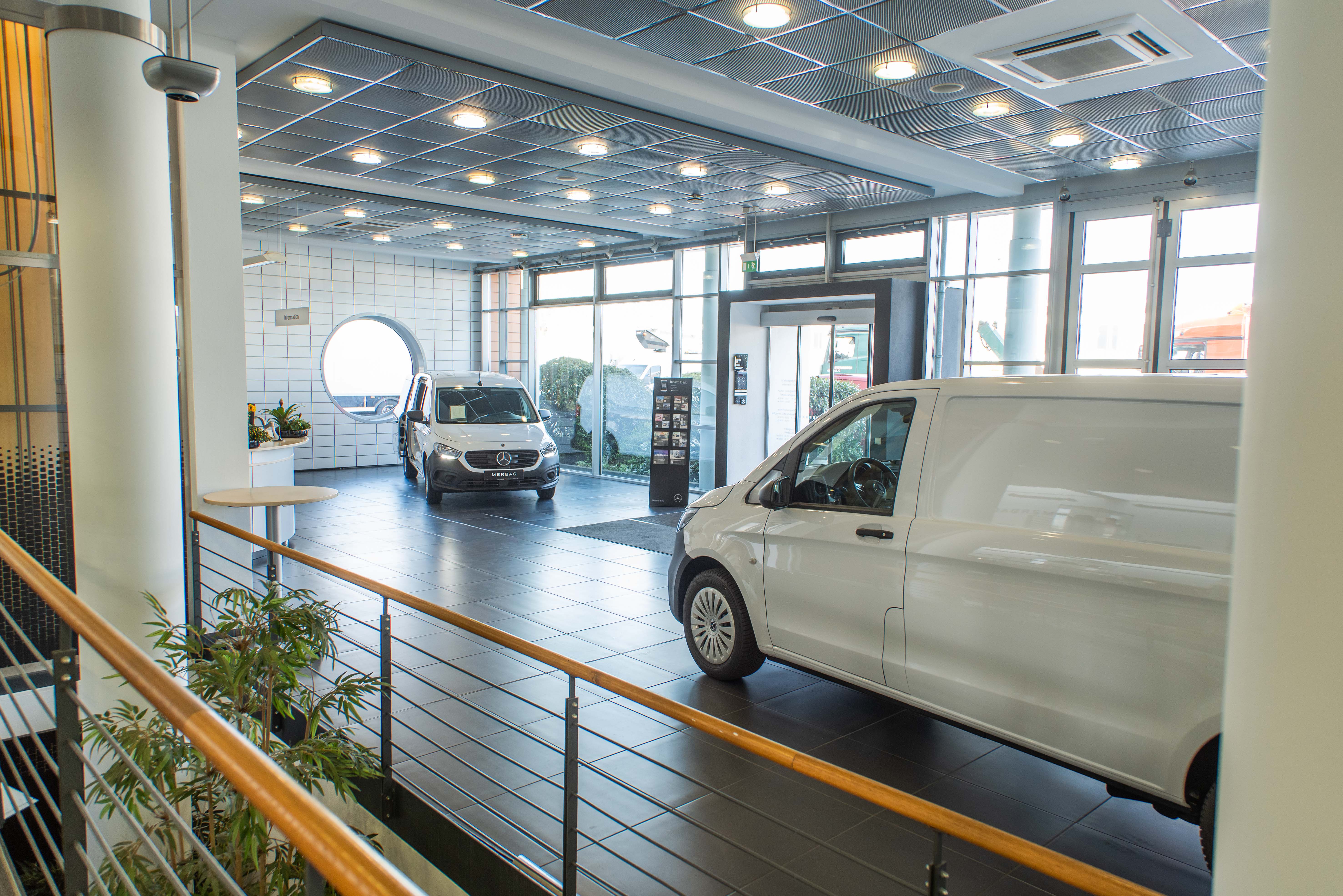 Merbag Wiesbaden | Standort Schierstein Nutzfahrzeug Center - Showroom