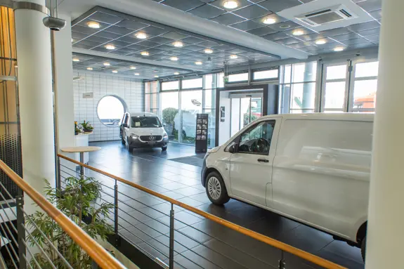 Merbag Wiesbaden | Standort Schierstein Nutzfahrzeug Center - Showroom Merbag Wiesbaden | Standort Schierstein Nutzfahrzeug Center - Showroom