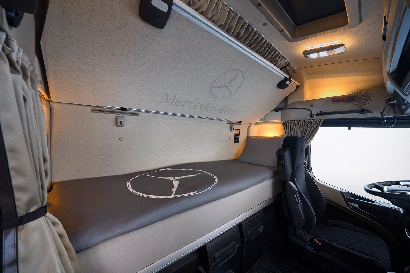 E Actros 600 Innen 2