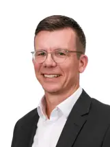 Martin Ewen - Personaladministration und Leiter kaufmännische Ausbildung Merbag Wiesbaden GmbH Martin Ewen - Personaladministration und Leiter kaufmännische Ausbildung Merbag Wiesbaden GmbH