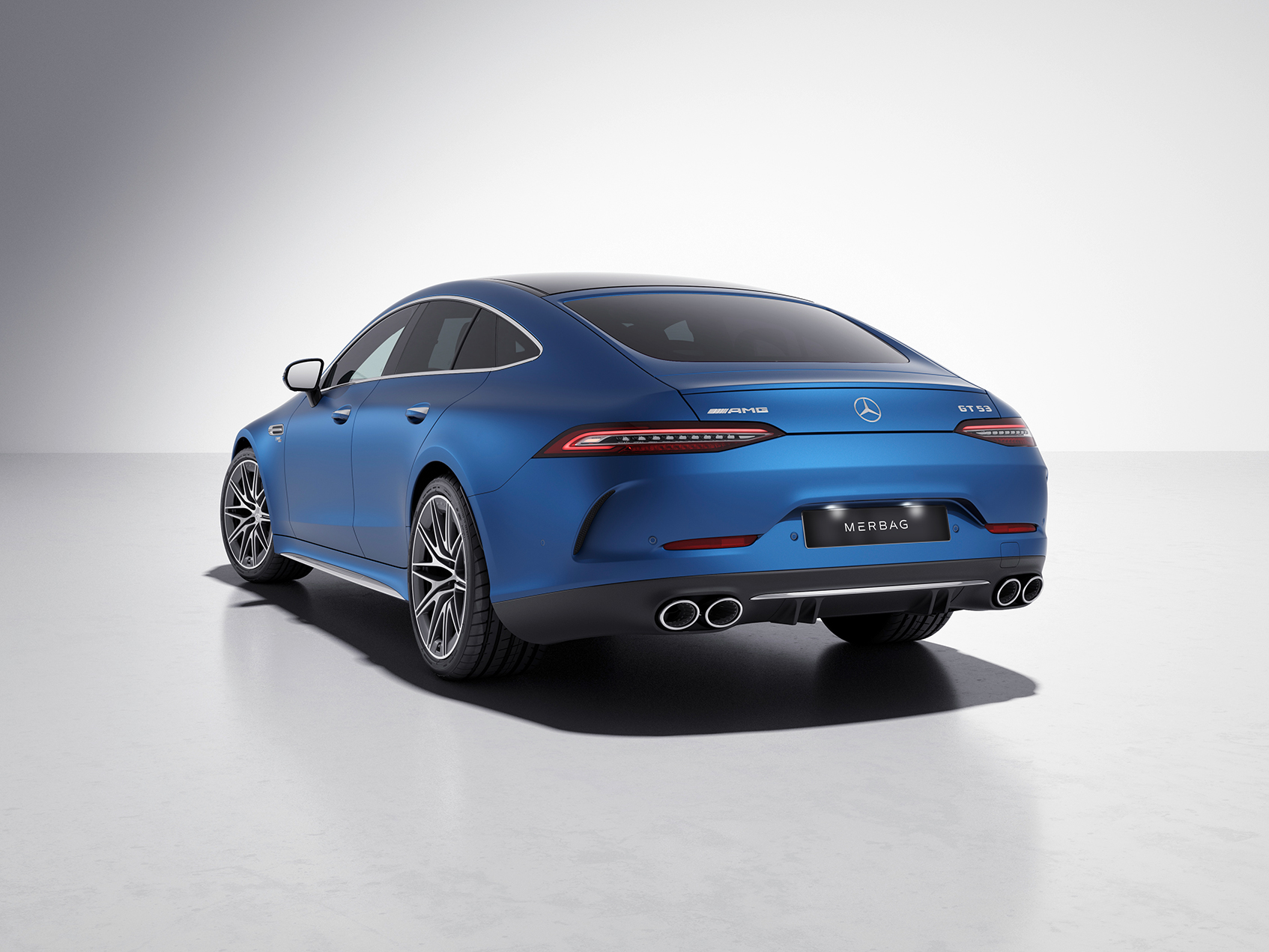 Mercedes AMG GT 4 Türer Coupé Lackierung MANUFAKTUR Spektralblau magno