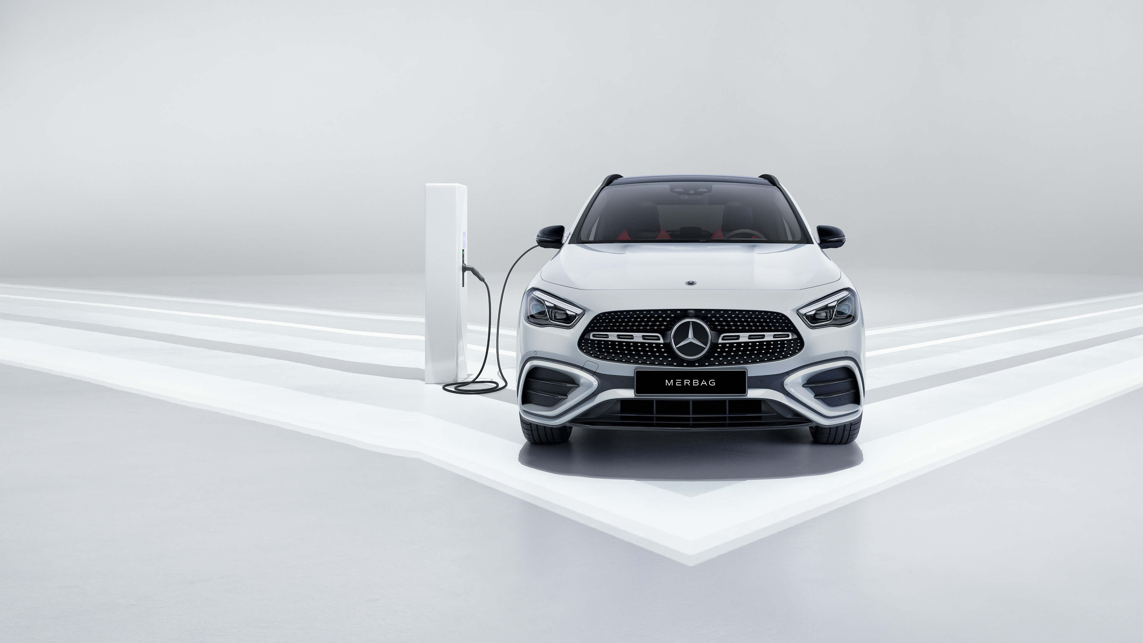Mercedes-Benz GLA Plug-In-Hybrid - Merbag