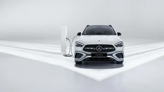 Mercedes-Benz GLA Plug-In-Hybrid - Merbag Mercedes-Benz GLA Plug-In-Hybrid - Merbag