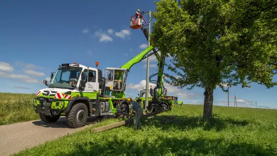 Mercedes Unimog 04 Mercedes Unimog 04
