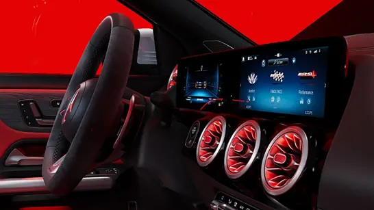 Mercedes-AMG GLA 35 MBUX Entertainment - Merbag Mercedes-AMG GLA 35 MBUX Entertainment - Merbag