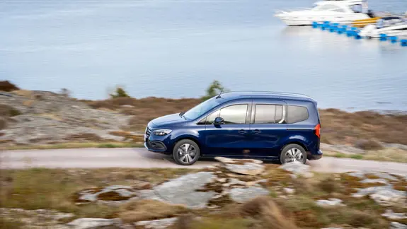 Mercedes EQ EQT 09 Mercedes EQ EQT 09