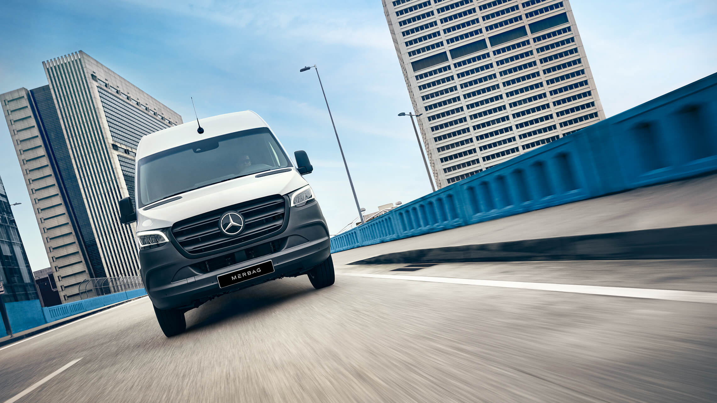 Mercedes Esprinter Kastenwagen 01