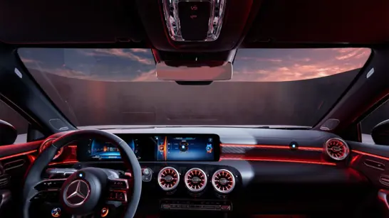 Mercedes-AMG A-Klasse Kompaktlimousine MBUX Infotainmentsystem - Merbag Mercedes-AMG A-Klasse Kompaktlimousine MBUX Infotainmentsystem - Merbag