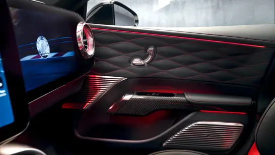 AMG GT 4 Tuerer Coupes Interieur 03 AMG GT 4 Tuerer Coupes Interieur 03