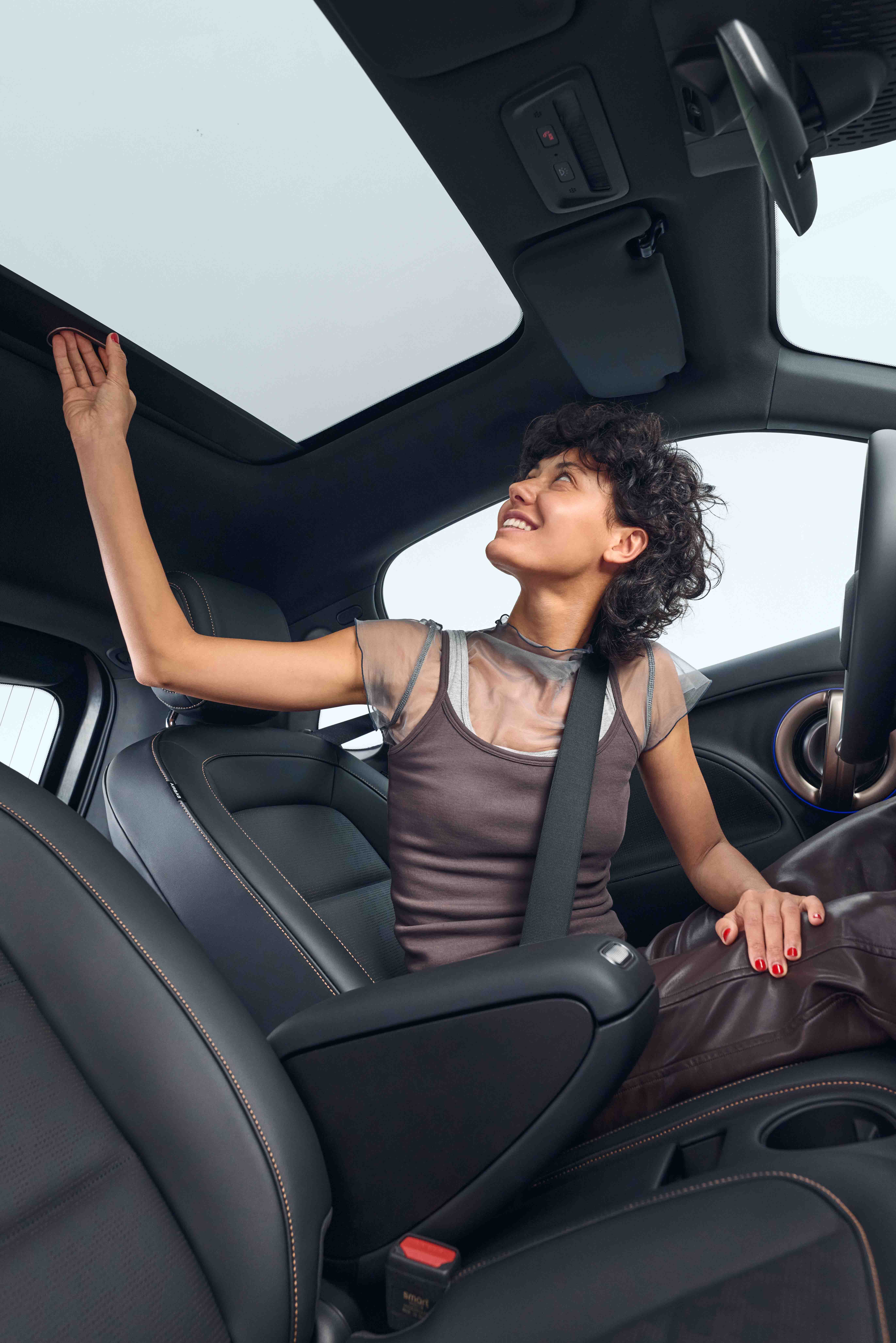 Klein 260930 Interior Feature 001 Srgb