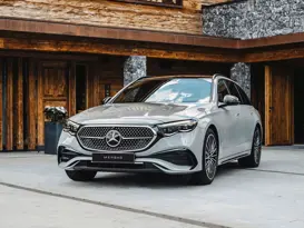 E Klasse TM Außen 1 1092X819 E Klasse TM Außen 1 1092X819