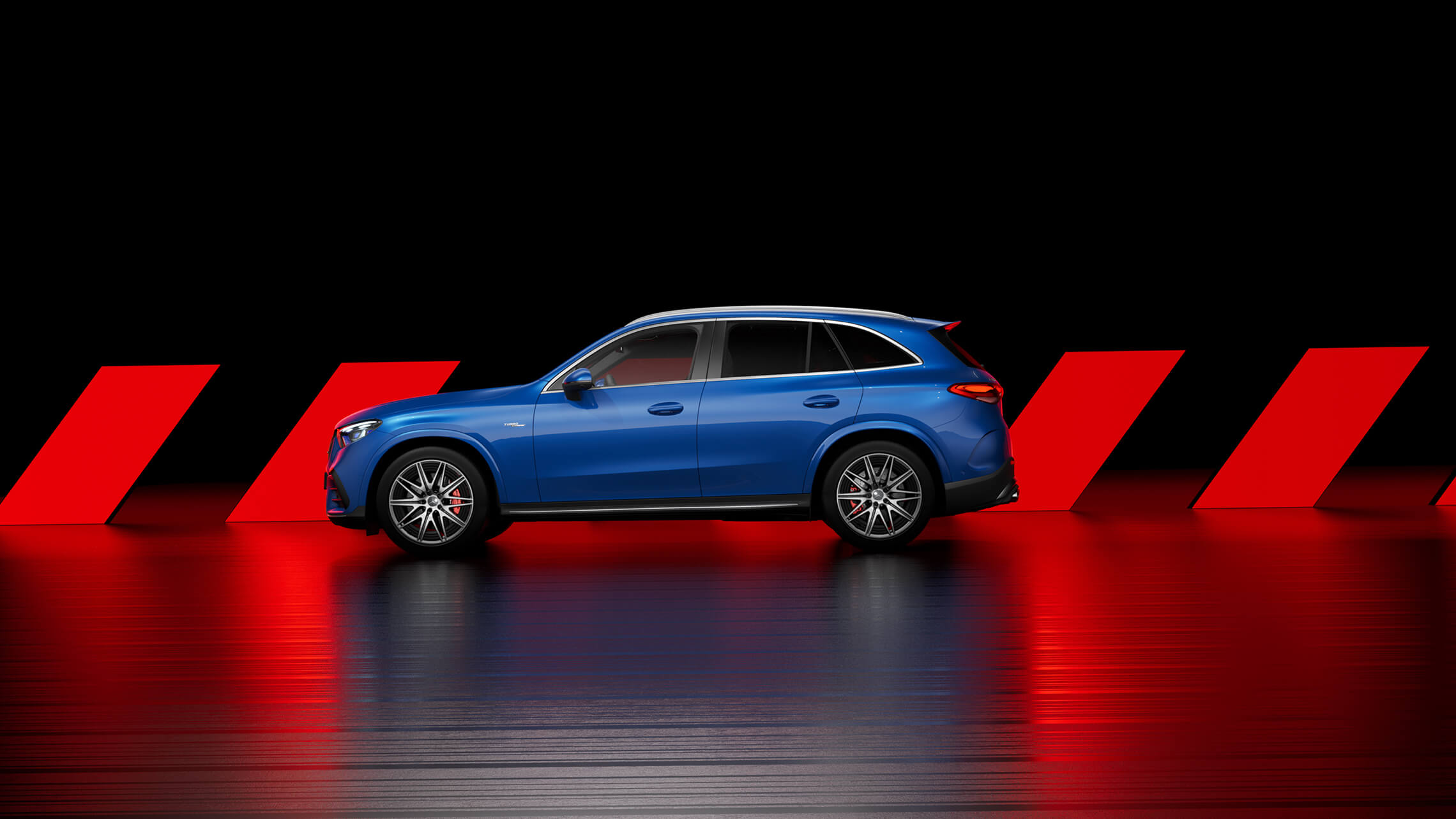 Mercedes AMG GLC 43 4MATIC Spektralblau metallic Seitenansicht - Merbag