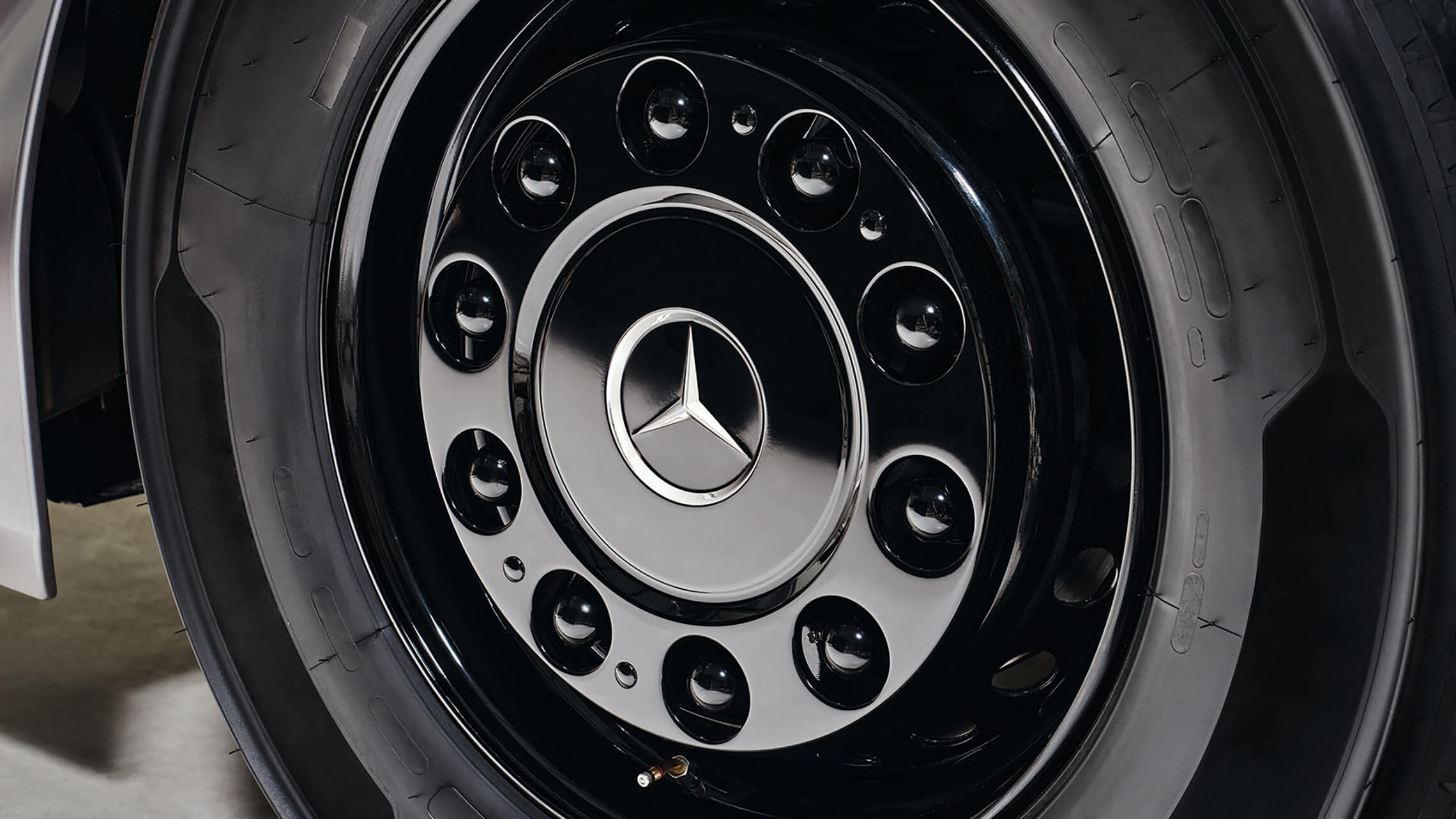 Mercedes Actros L Edition3 07