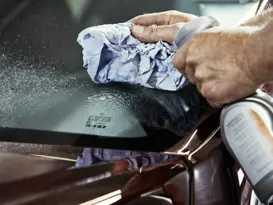 Unsere professionelle Fahrzeugaufbereitung 2601505 ORIG