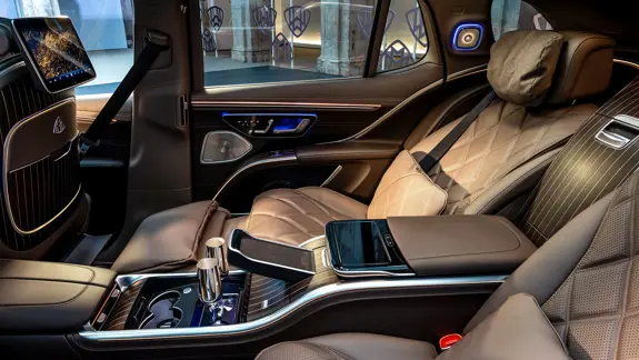 Mercedes Maybach EQS SUV 01 2280X1283px Mercedes Maybach EQS SUV 01 2280X1283px